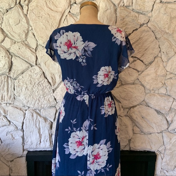 High low dress - Picture 2 of 4